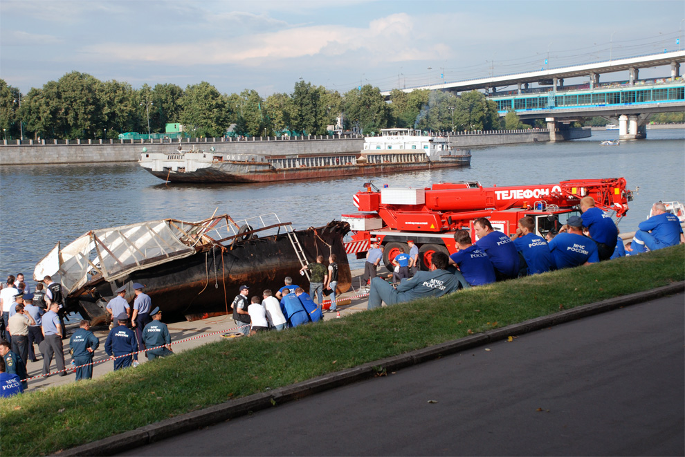 Ласточка, Ока-5. Moskva River, Incidents