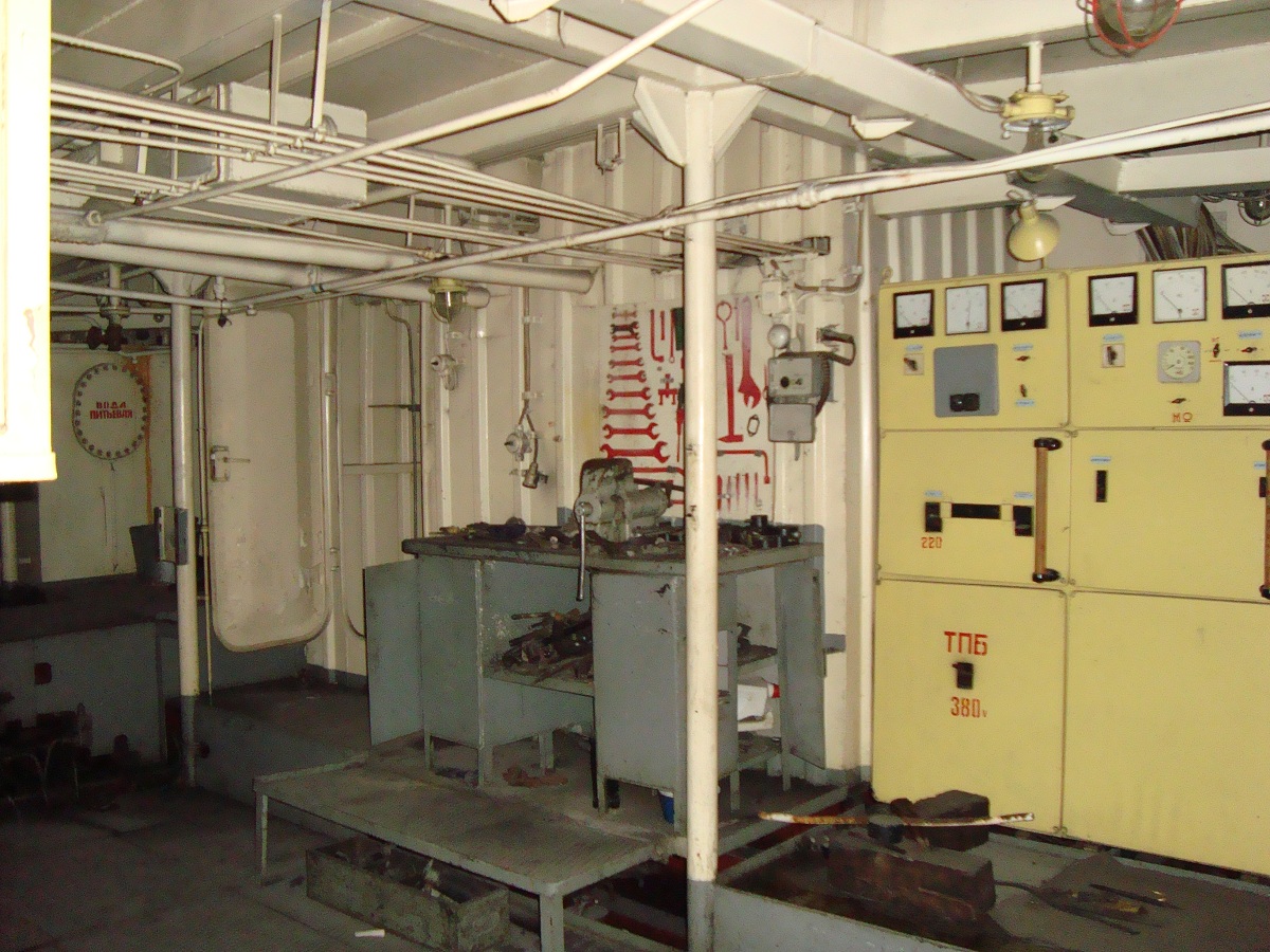 СТ-2004. Engine Rooms