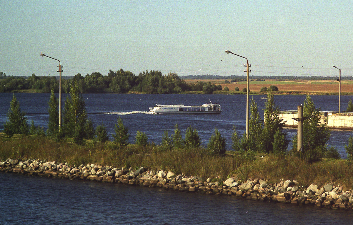 Заря-351Р