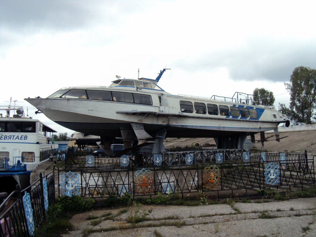 Герой Михаил Девятаев