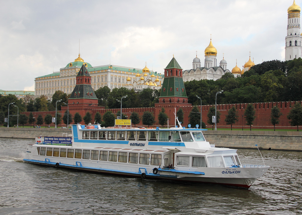 Type москва. Теплоход Фалькон. Теплоход Москва Фалькон. Речной теплоход Фалькон. Теплоход Фалькон Речной вокзал.