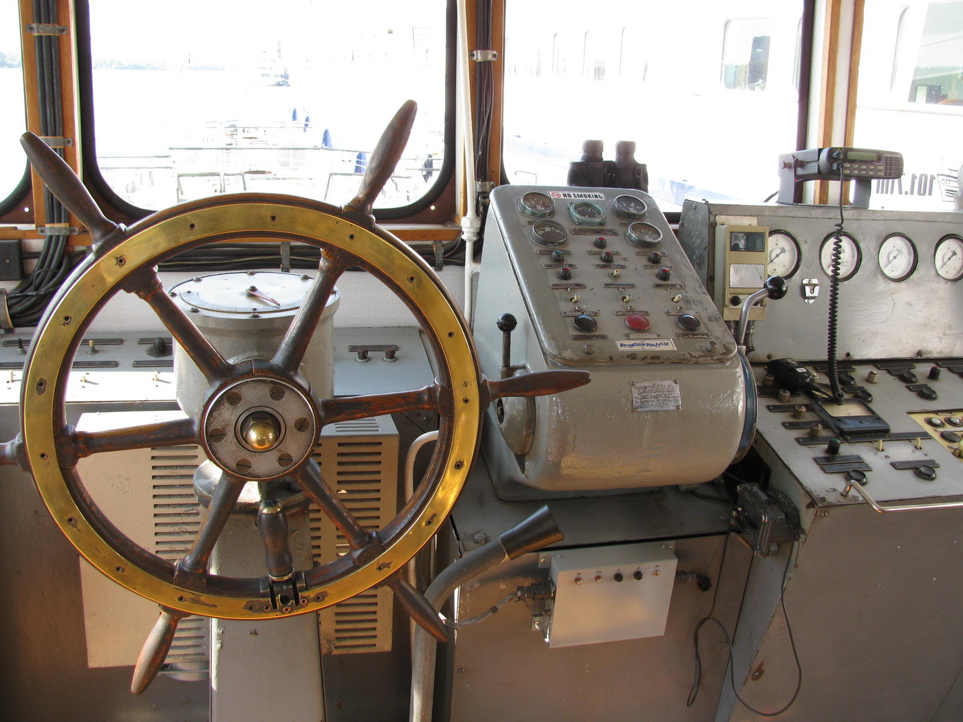 Марс. Wheelhouses, Control panels