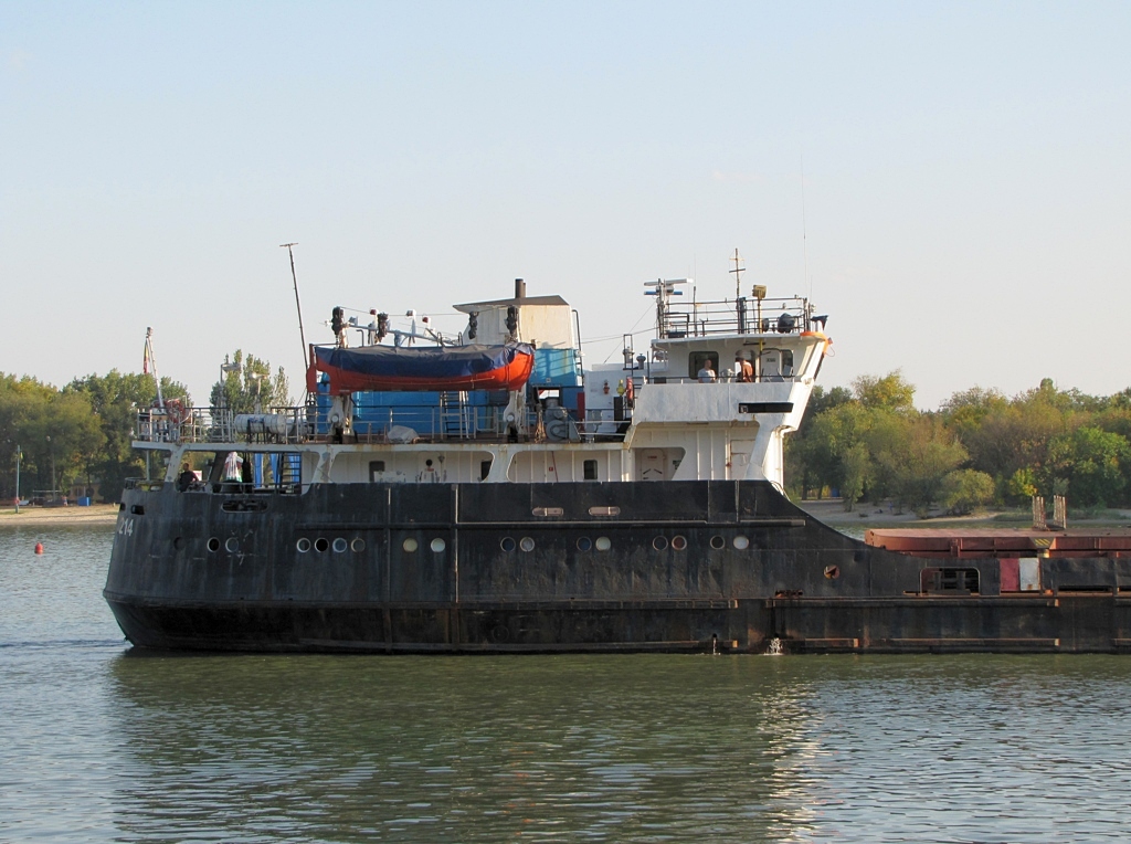 Volgo-Balt 214. Vessel superstructures