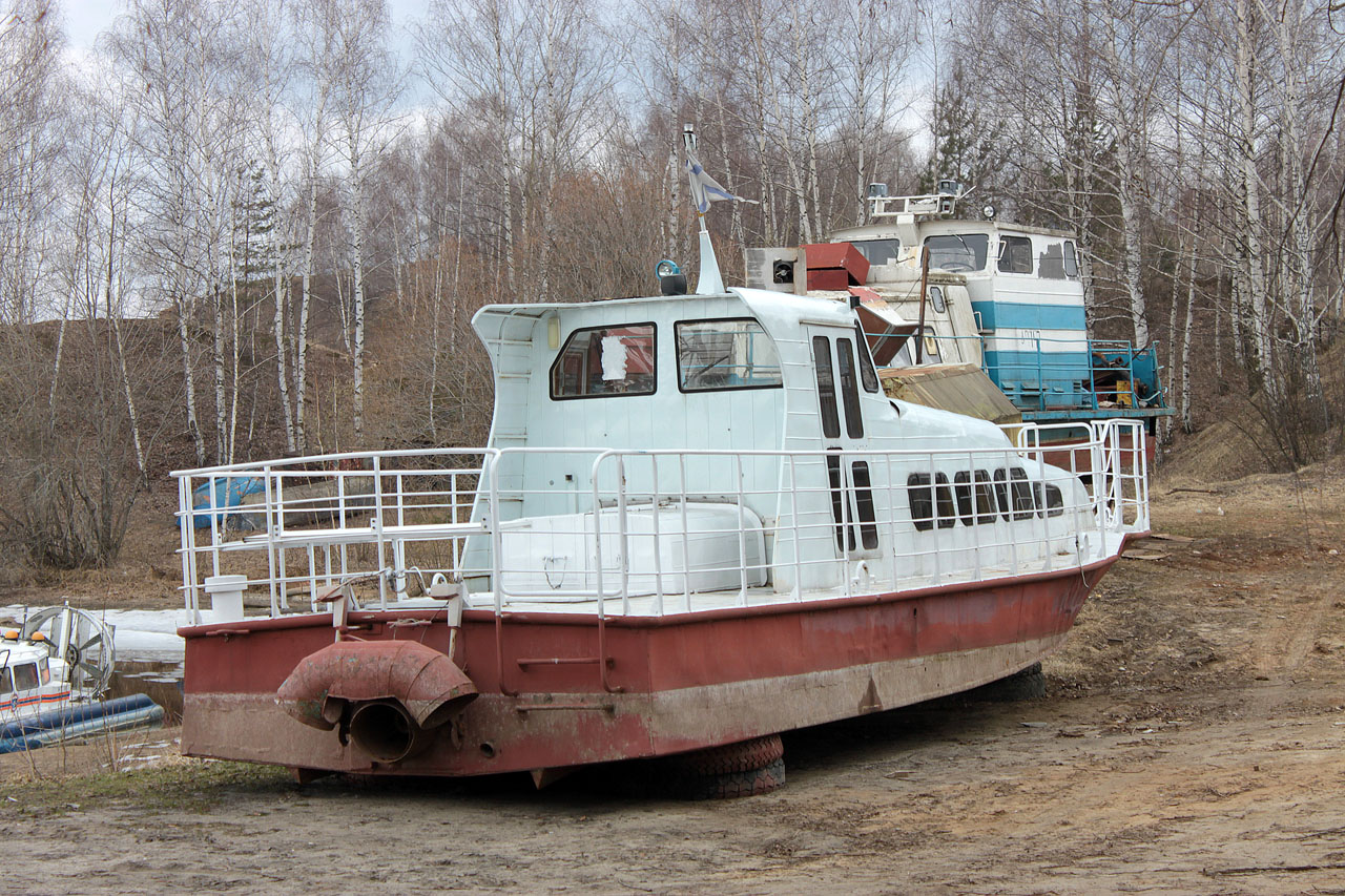 Неопознанное судно - проект КС-100Д, КС-100Д1, КС-100Д2. Russia - Volga Basin