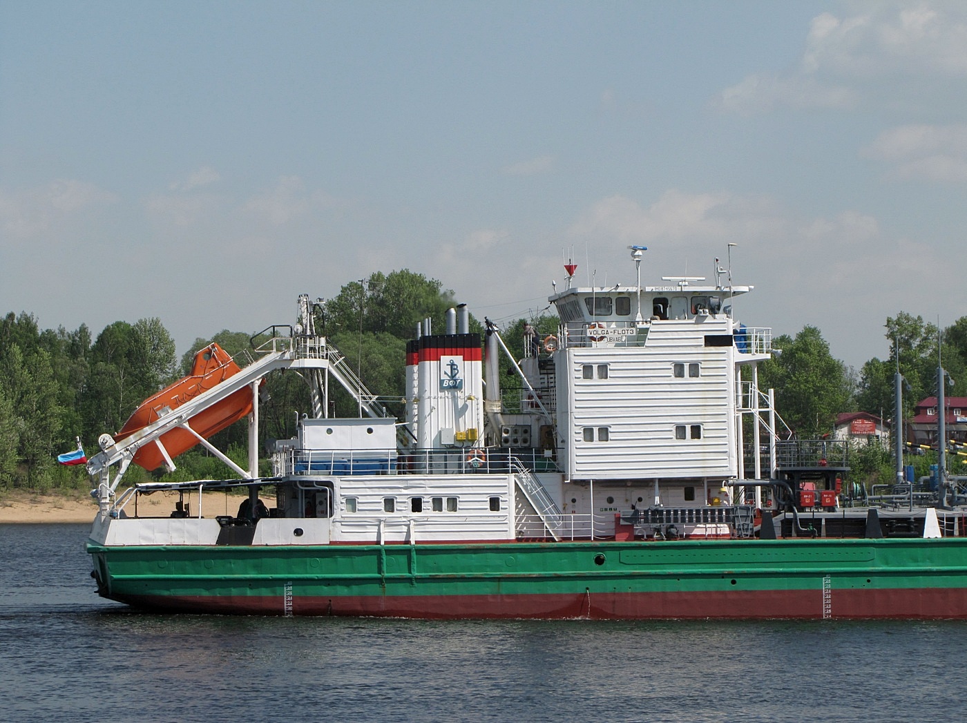 Волга-Флот 3. Vessel superstructures