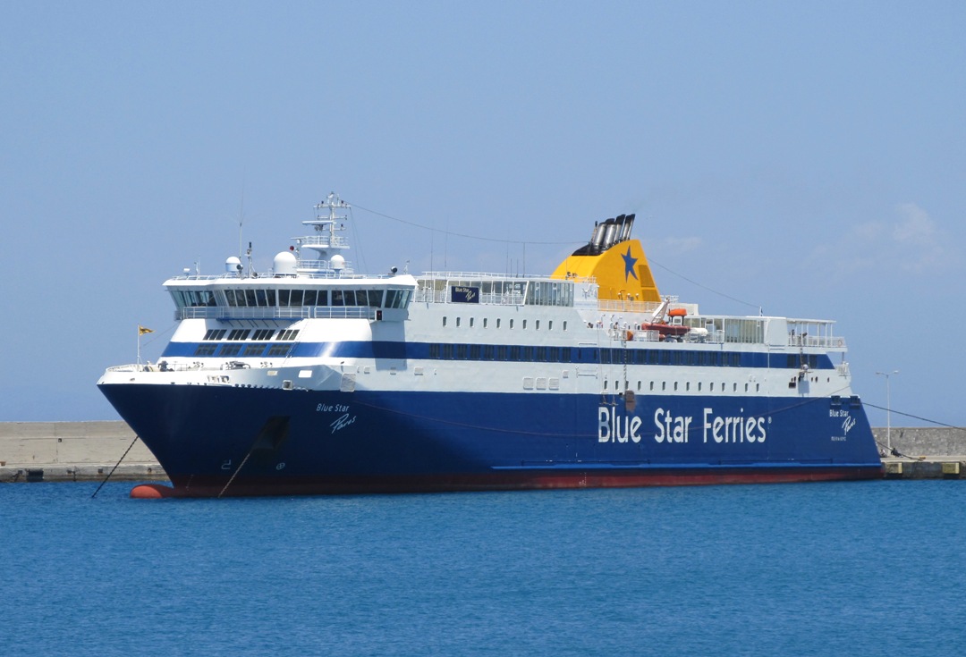 Blue Star Paros — Photo — FleetPhoto