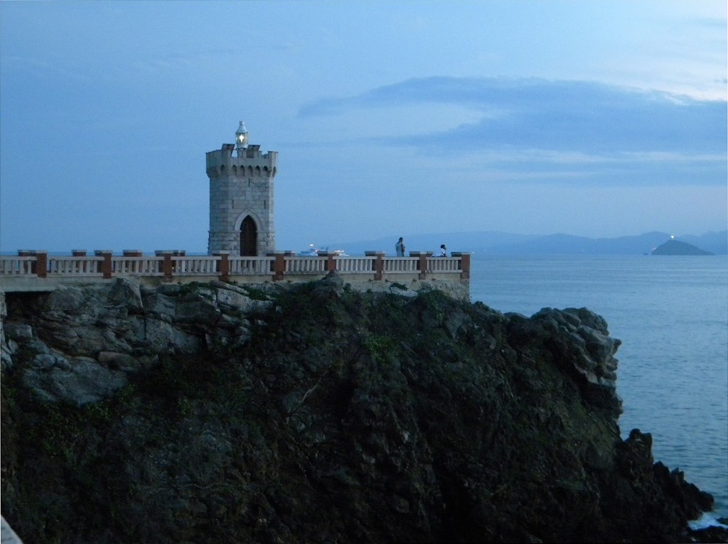 Lighthouses, Италия