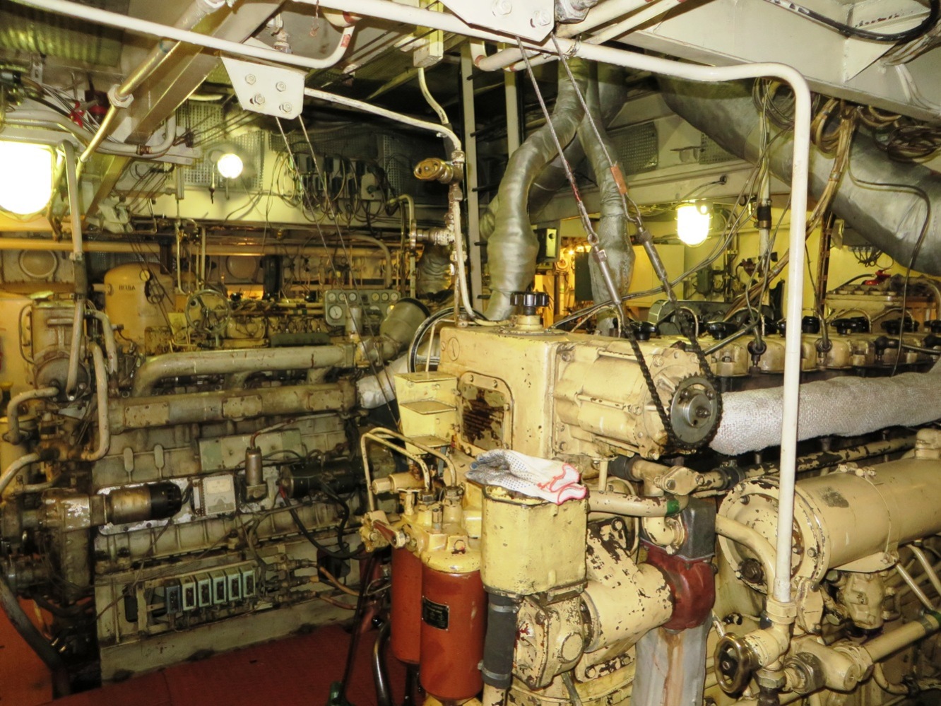 СТ-58. Engine Rooms