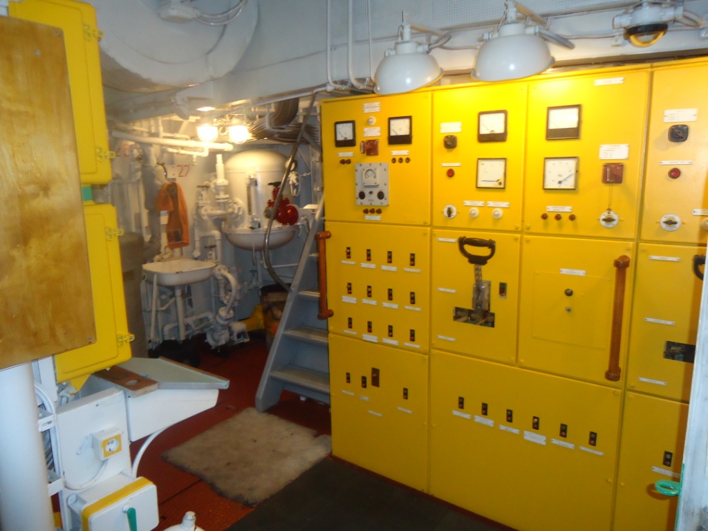 РТ-751. Engine Rooms
