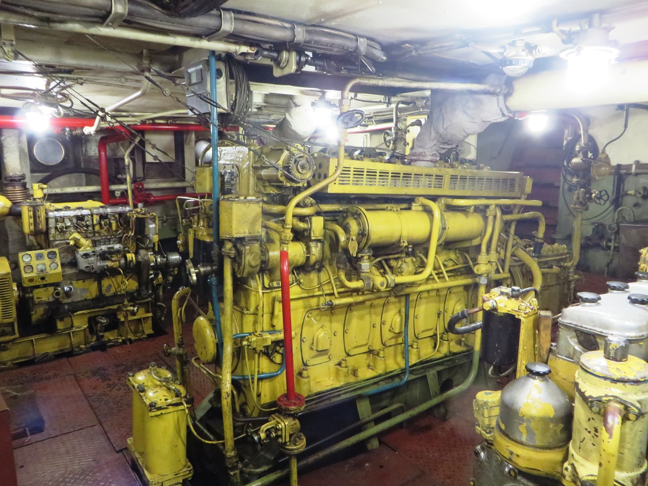 ОС-351. Engine Rooms