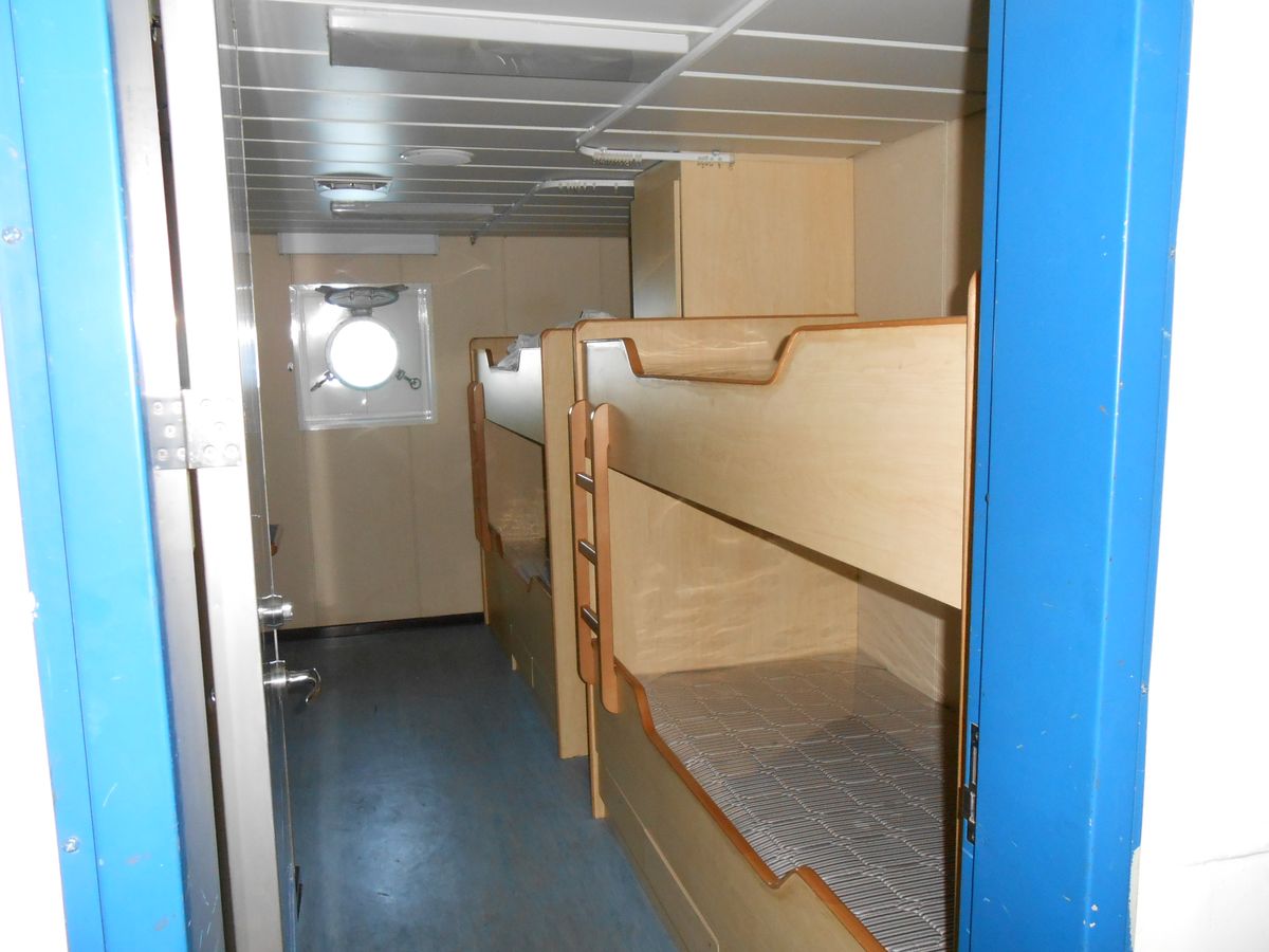 Clipper Newhaven. Internal compartments