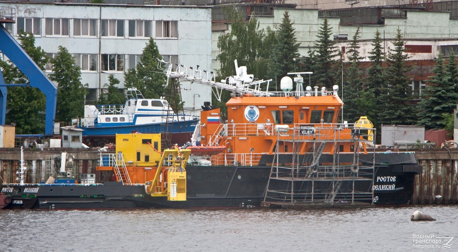 Ростов на судах. Проект sds08 Морское водолазное судно. Водолазное судно Ростов Великий. Водолазное судно Углич. Судно проекта sds08.