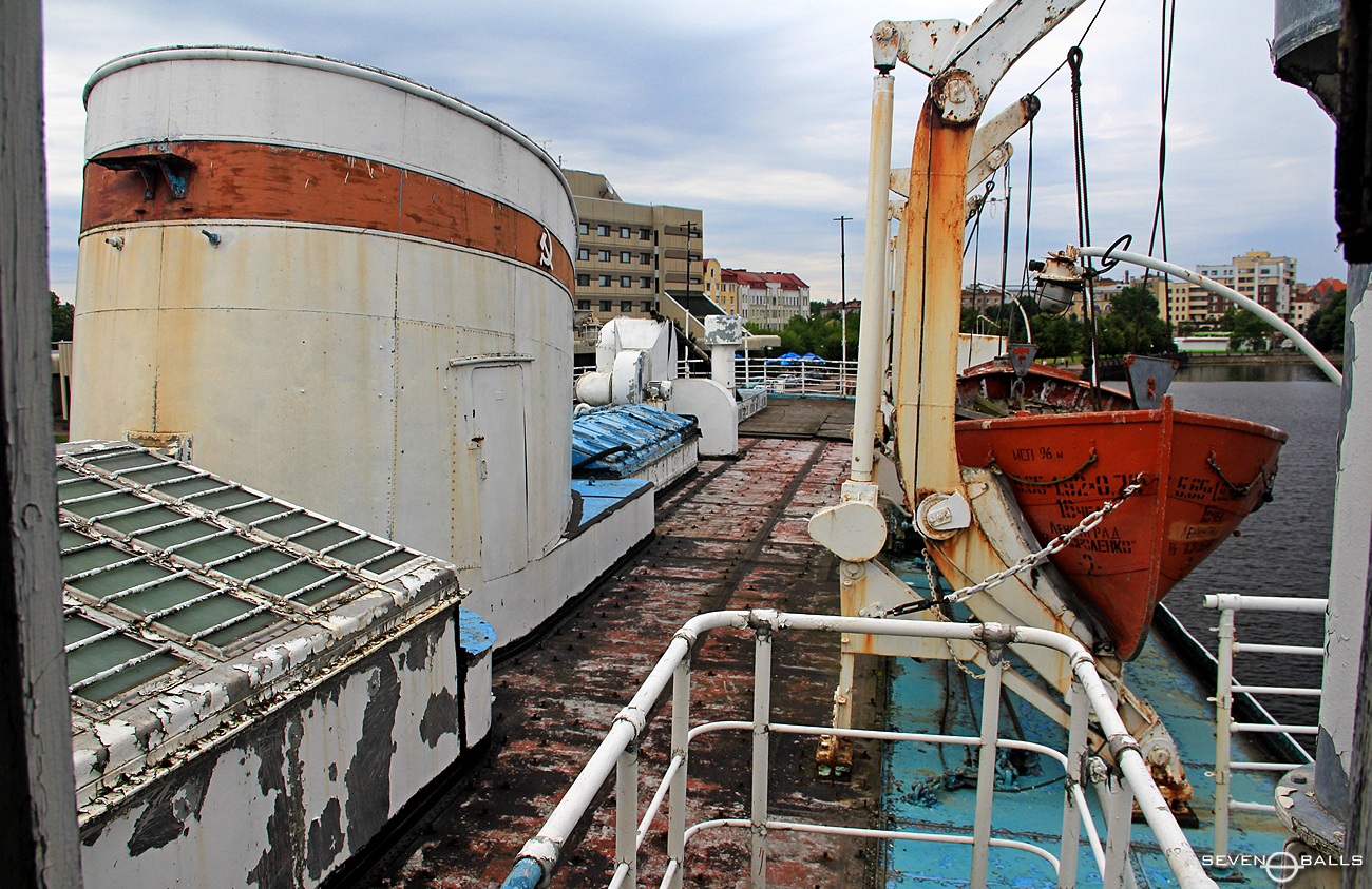 Короленко. Deck views