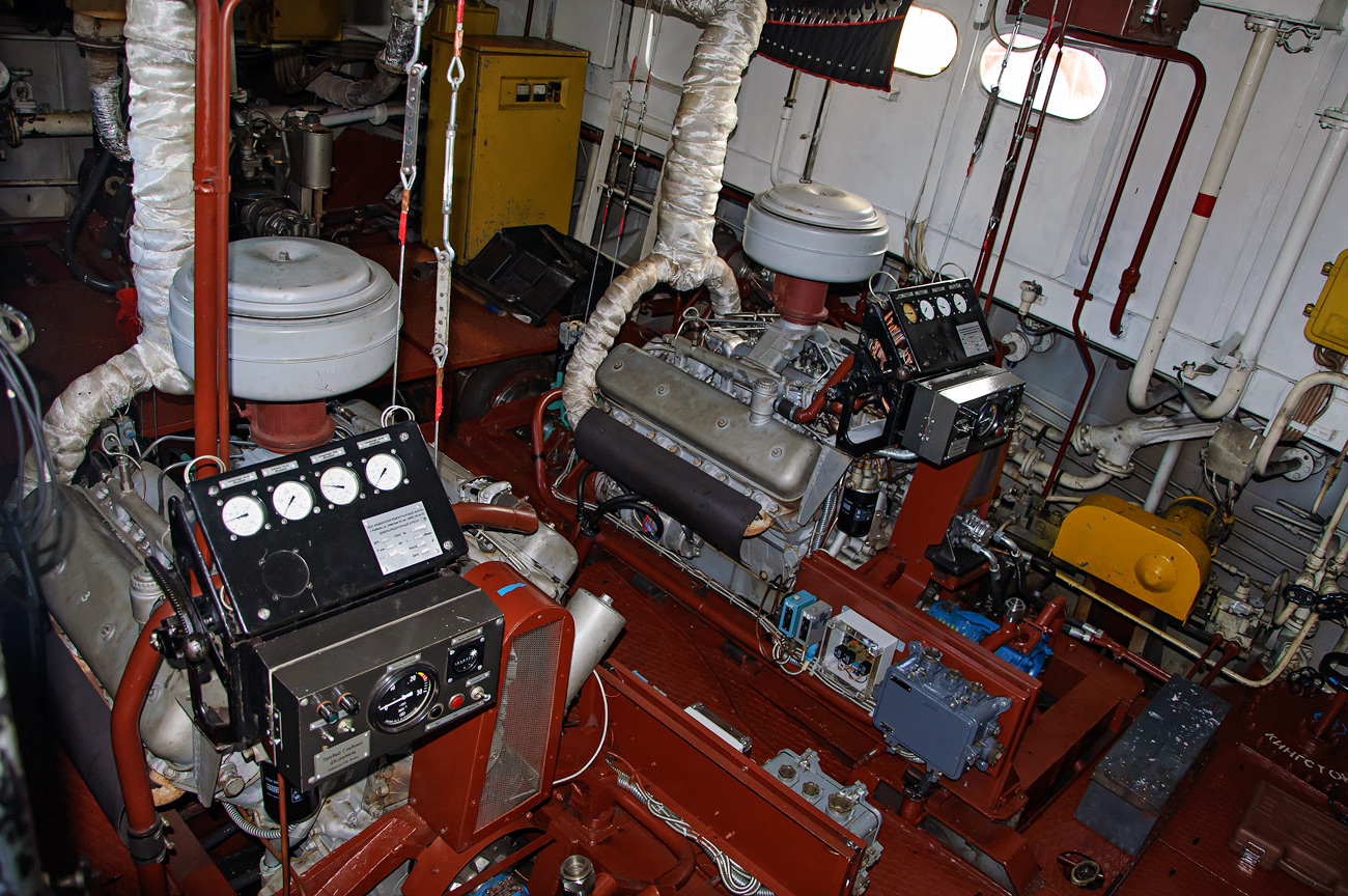 Лазурит. Engine Rooms