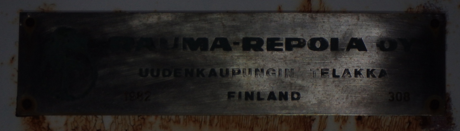 МБ-32. Shipbuilder's Makers Plates