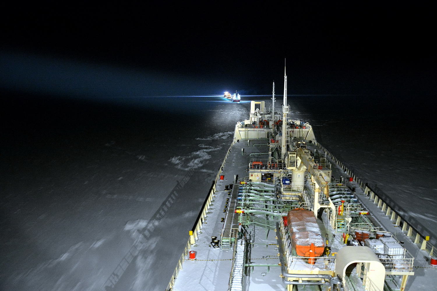 Ice Condor. View from wheelhouses and bridge wings