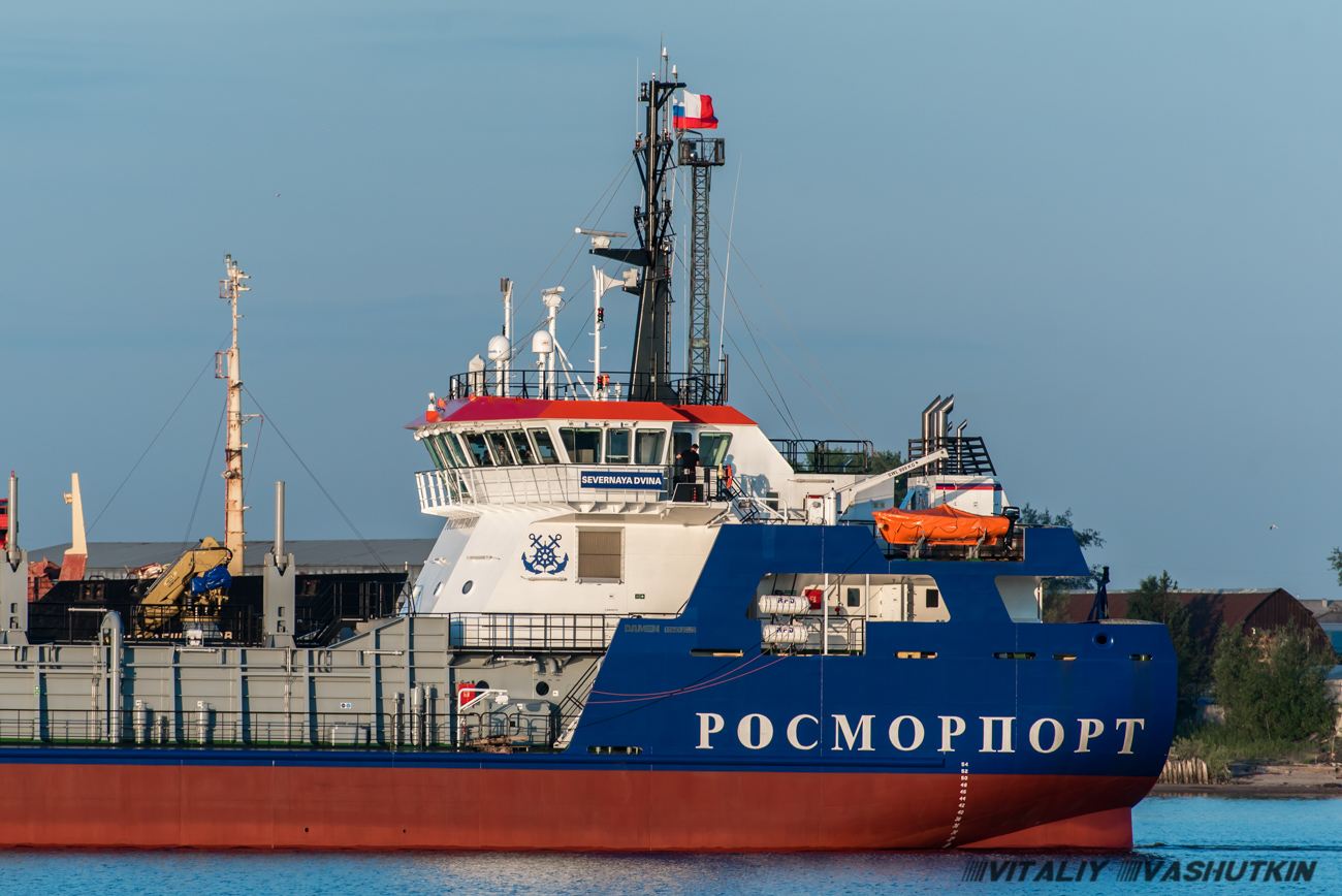 Severnaya Dvina. Vessel superstructures