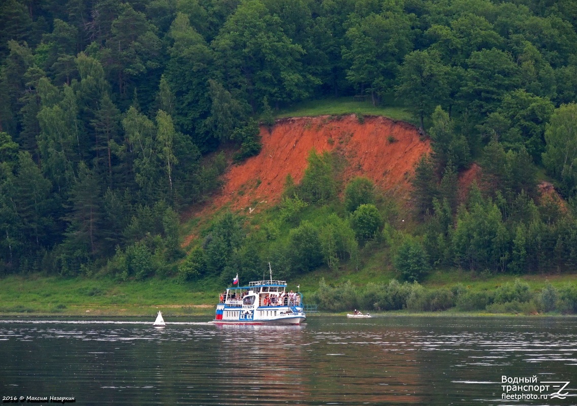 Кротберс. Река Ока