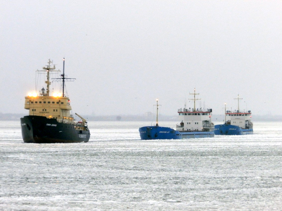 Семён Дежнёв, Омский-137, Омский-135