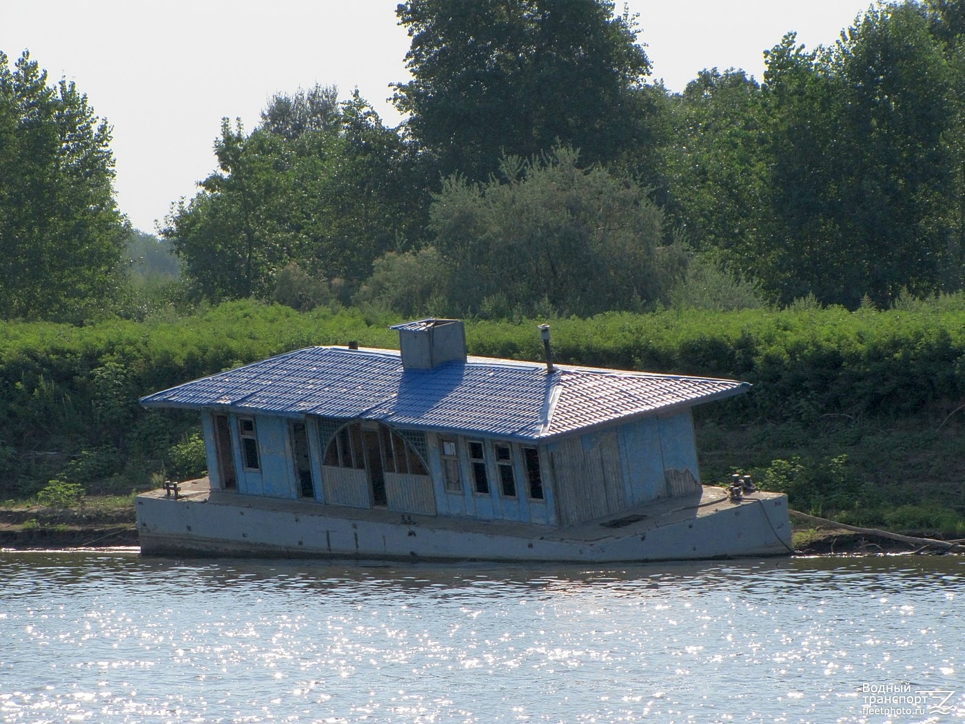 Дебаркадер (Замьяны)