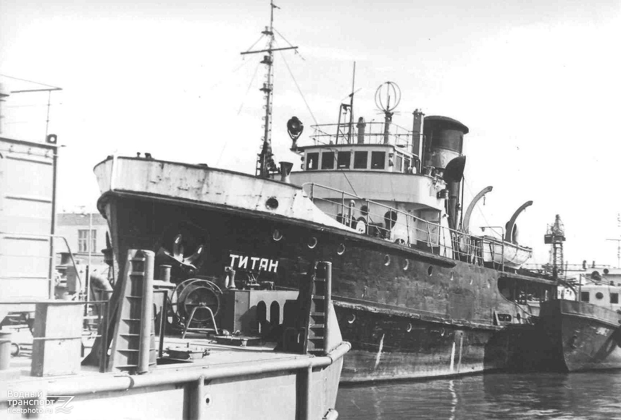 Титан — Фото — Водный транспорт