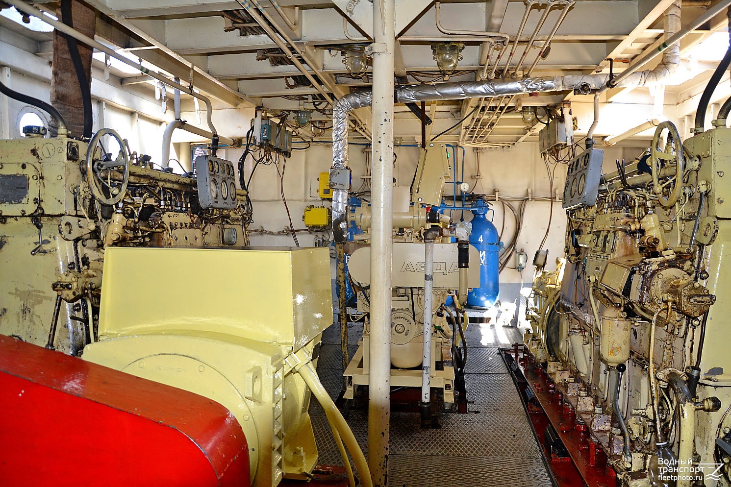 РТ-376. Engine Rooms