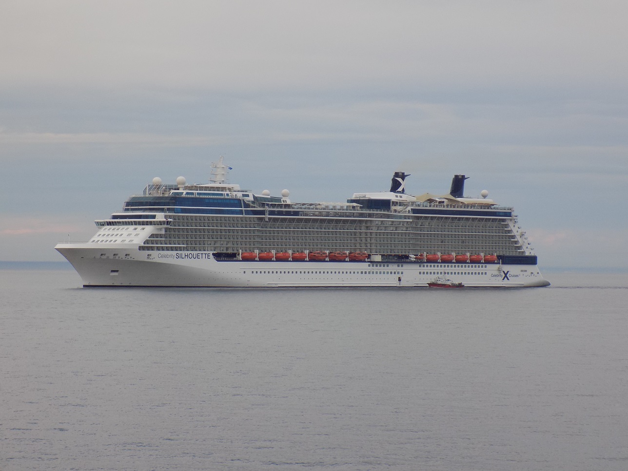 Celebrity Silhouette, Лоцман Фёдоров