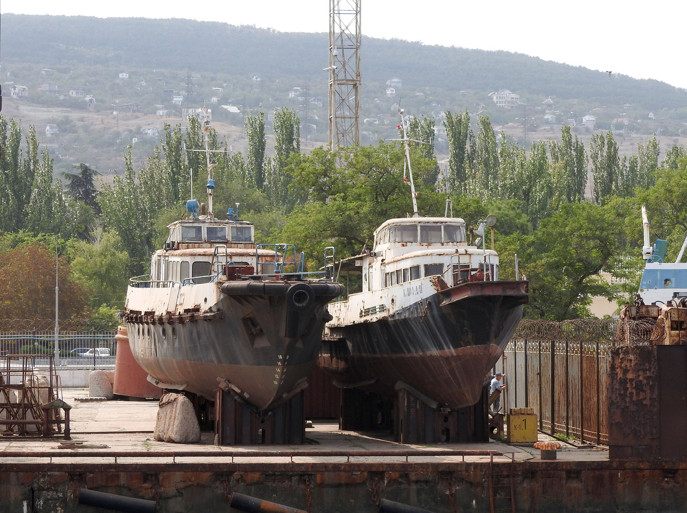 Нептун, Кара-Даг. Unidentified ships