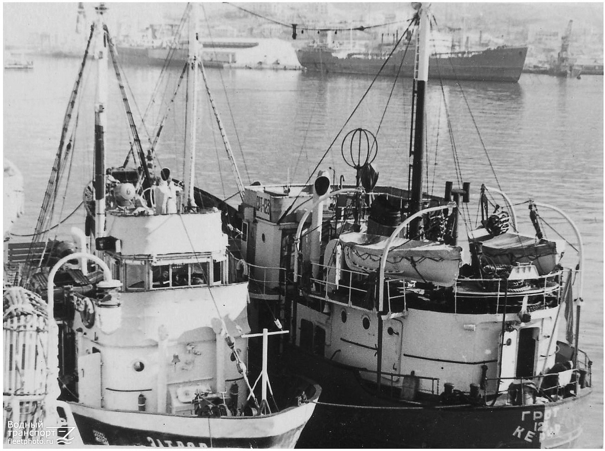 РС-37 Затвор, Грот — Фото — Водный транспорт