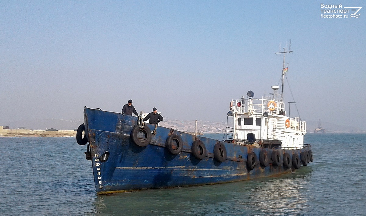 Неопознанное судно - тип ПТС-150, проект 697. Азербайджан