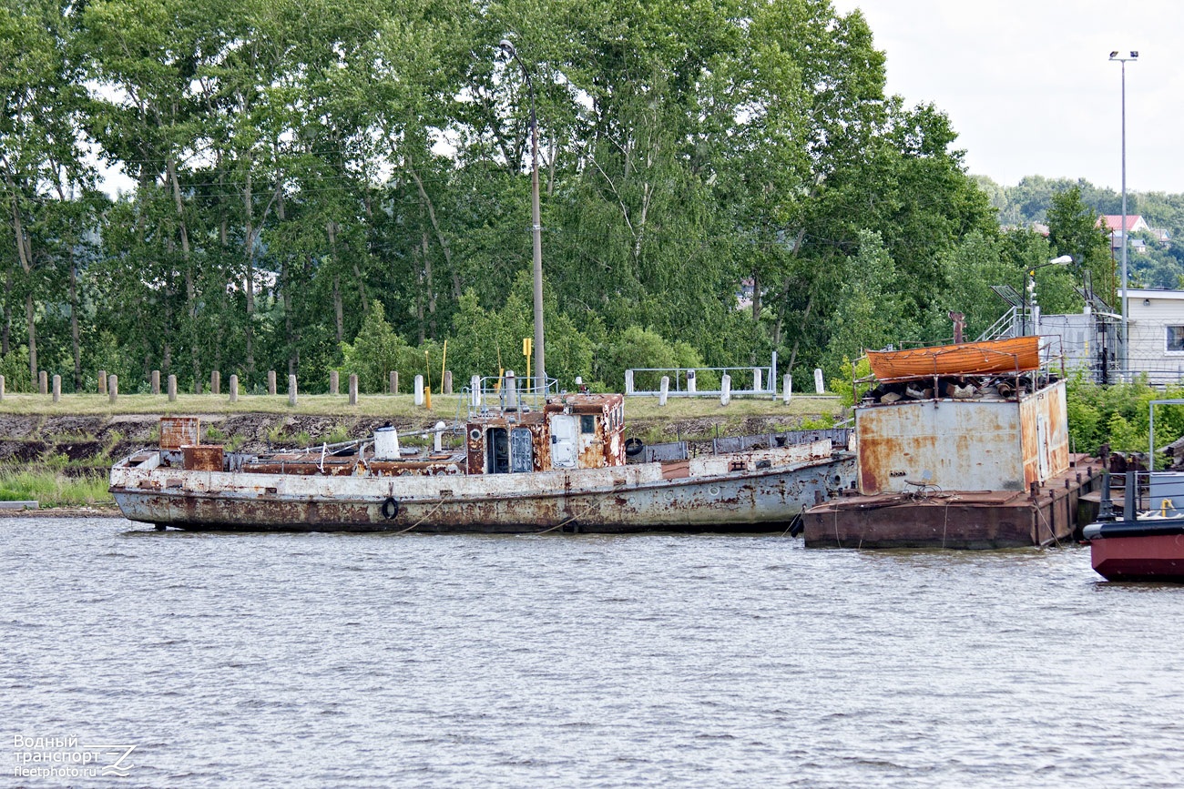 Неопознанное судно - тип Ярославец. Russia - Volga Basin