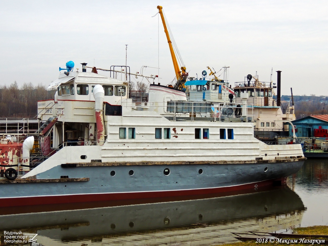 ТНМ-2. Vessel superstructures