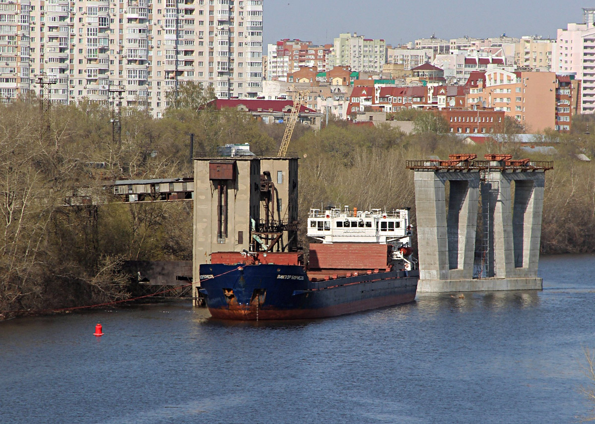 Виктор Борисов