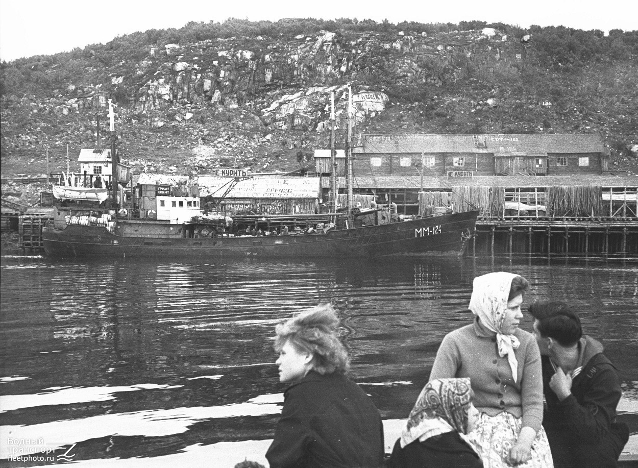 СРТ-124 Грумант — Фото — Водный транспорт