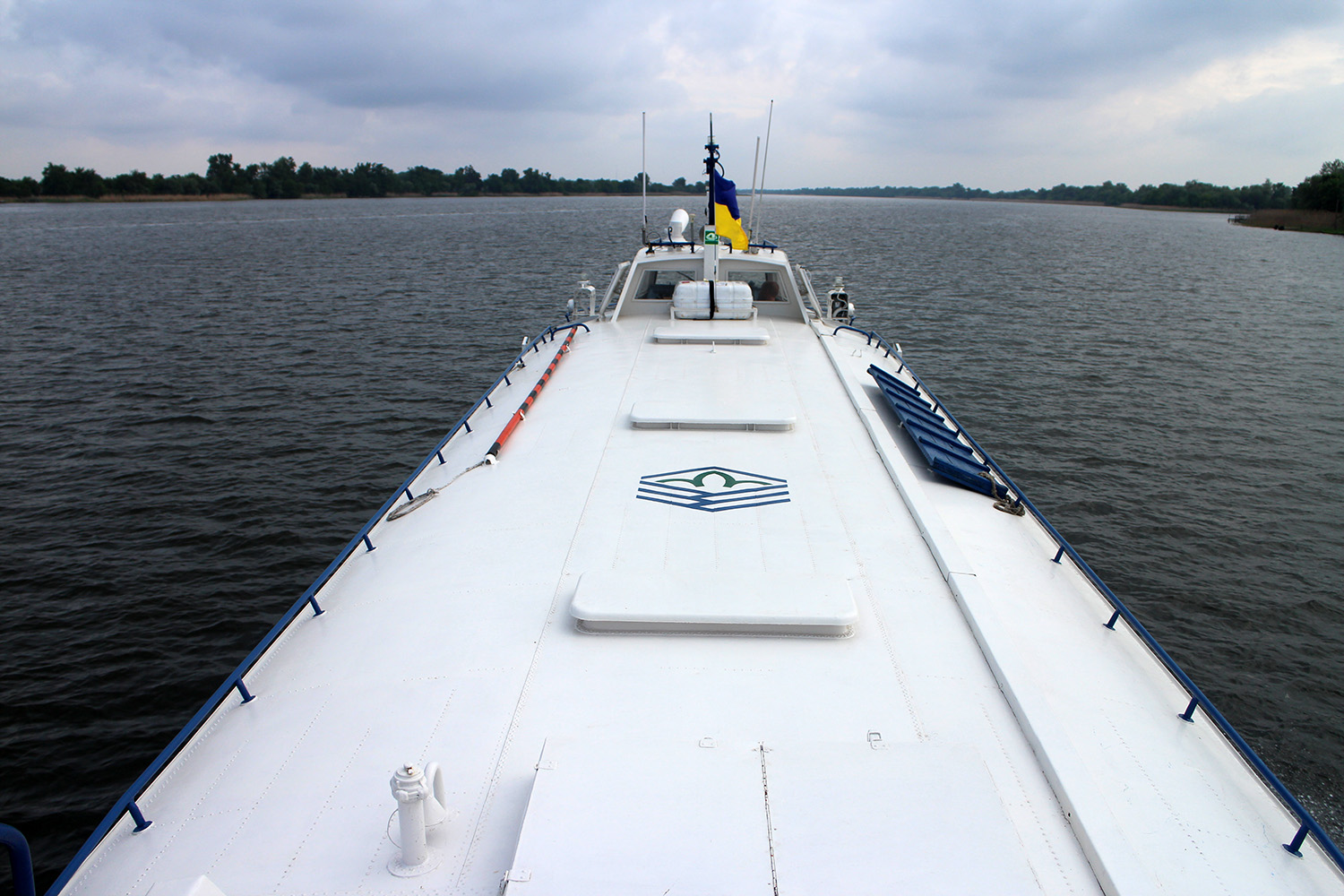 Нiбулон Експрес-4. View from wheelhouses and bridge wings