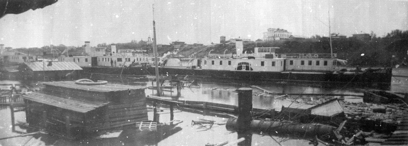 Урал — Фото — Водный транспорт