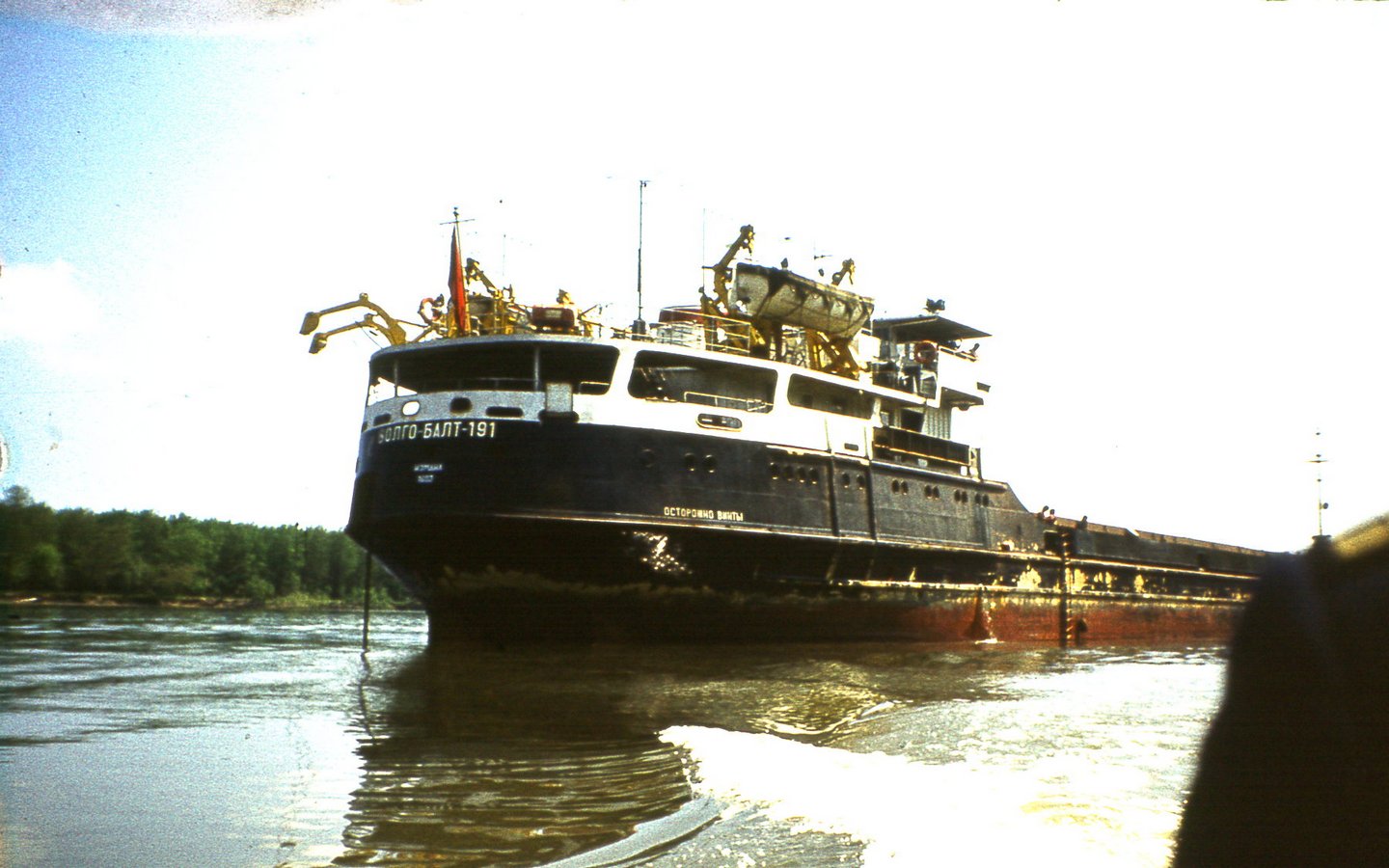 Волго-Балт 191. Vessel superstructures