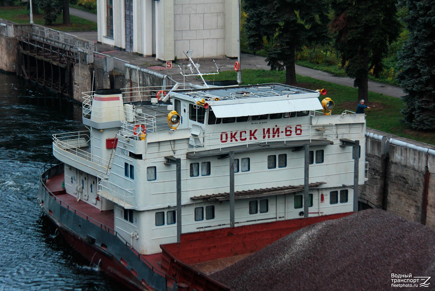 Окский-66. Vessel superstructures