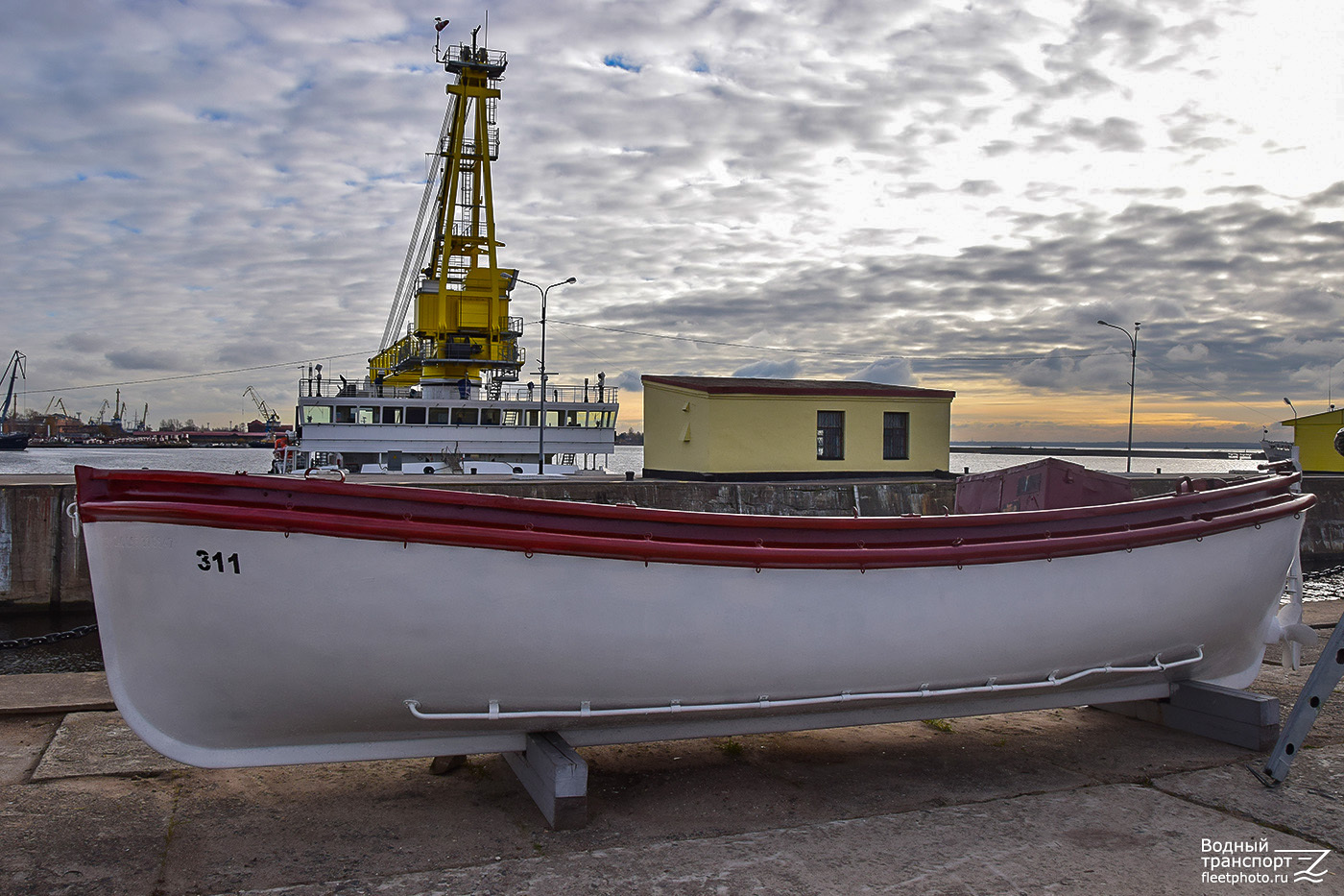 ГС-388. Lifeboats