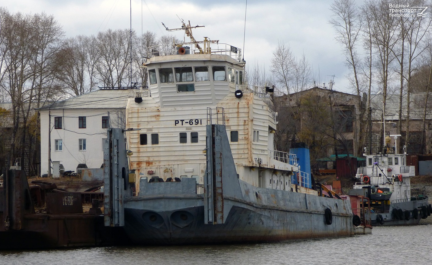 Затон хабаровск