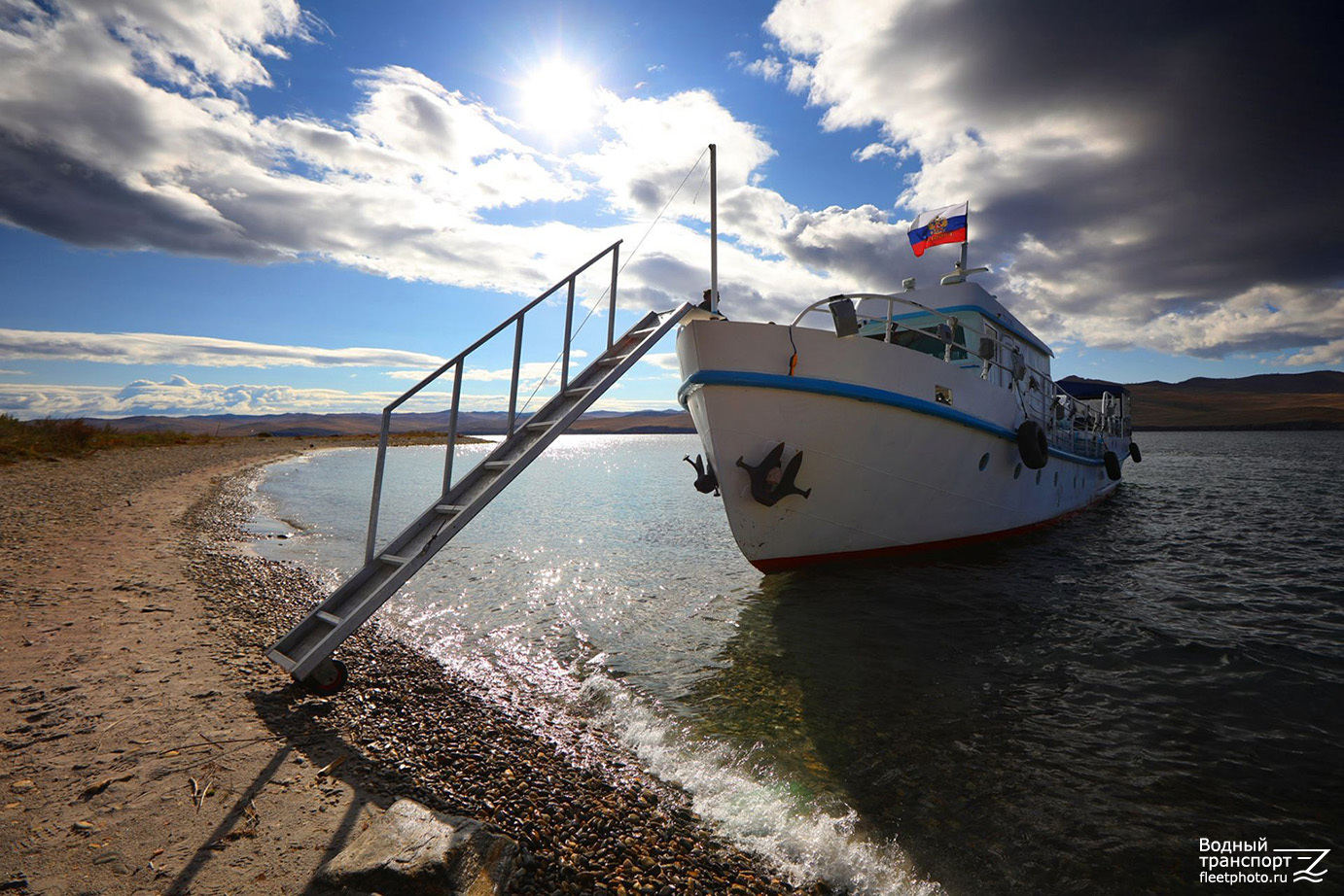 Водный транспорт на море