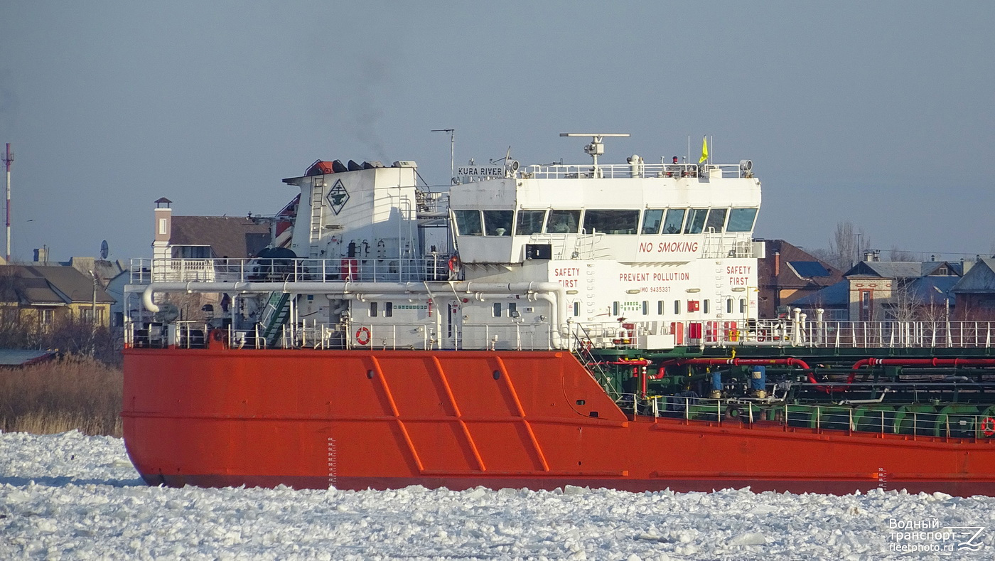 Кура Ривер. Vessel superstructures