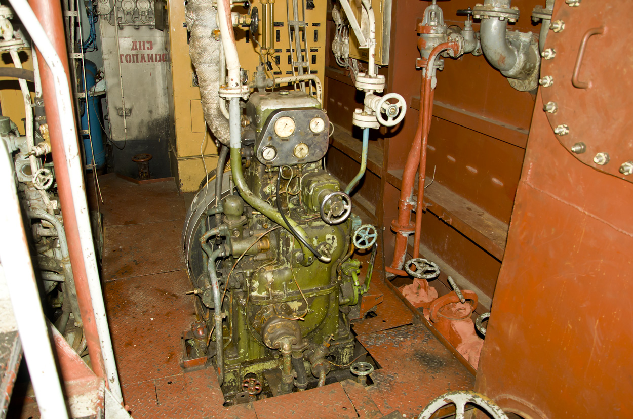 ШС-4. Engine Rooms