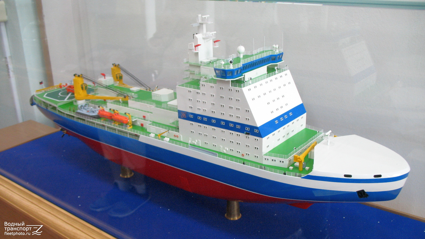 Проекты гражданских судов. Макет Арктики. Авито модели гражданские корабли копии.