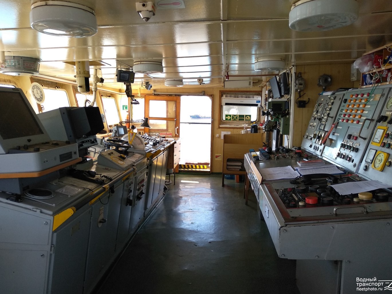 Корсаков. Wheelhouses, Control panels