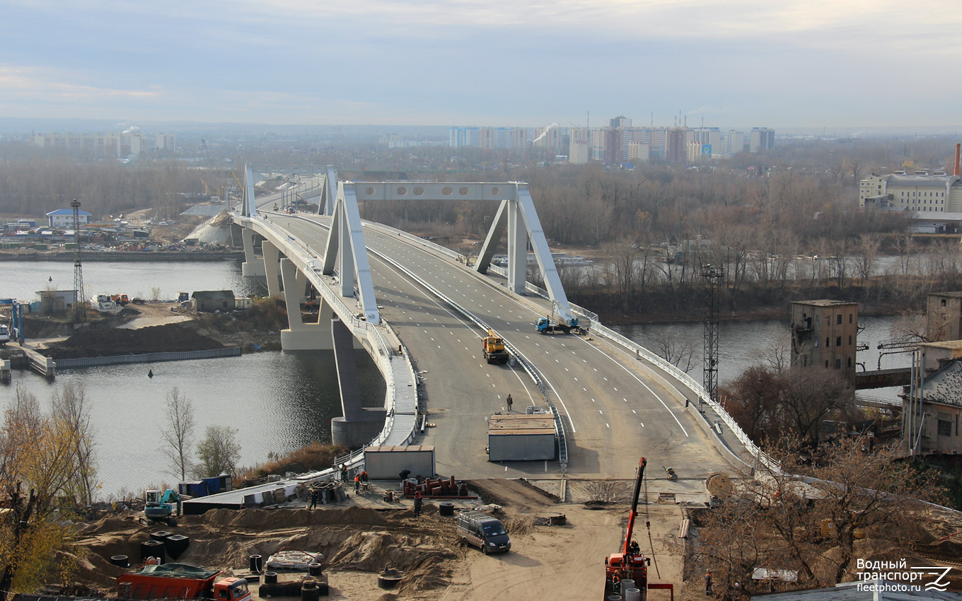 Фрунзенский мост через реку Самара