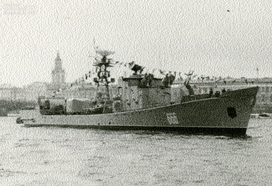 ледокол семен дежнев. скр громкий северный. скр 19. скр-19 пр. скр 19 корабль.