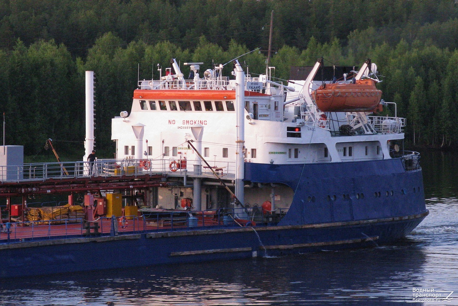 Валаамс. Vessel superstructures
