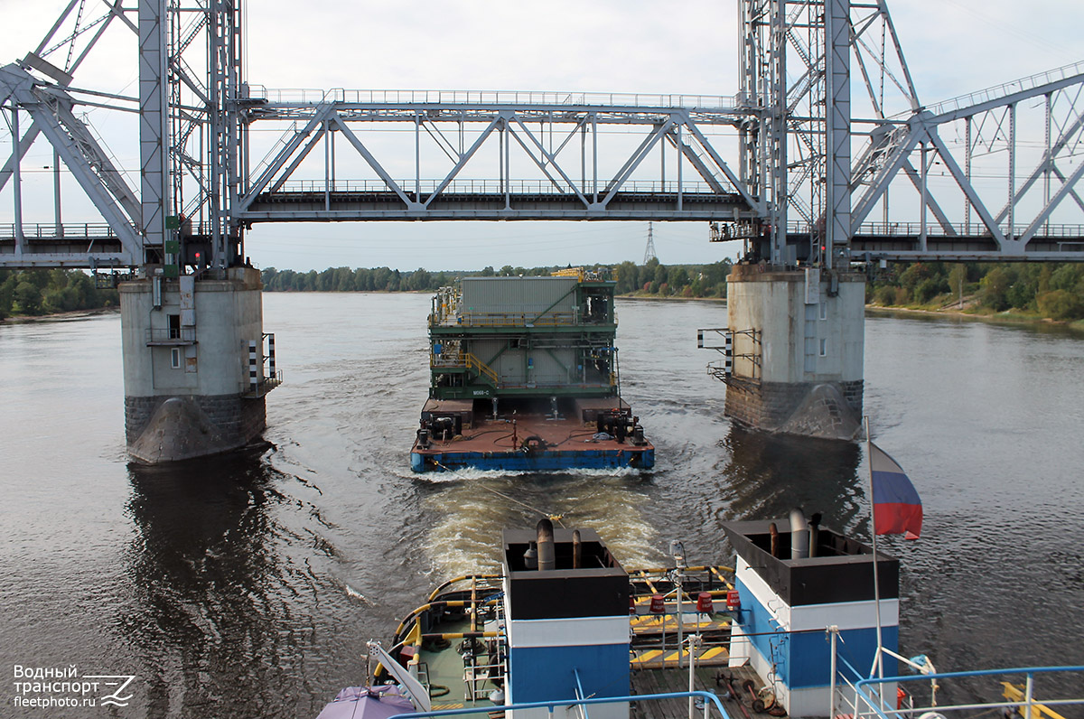 Сильвер-3002. View from wheelhouses and bridge wings