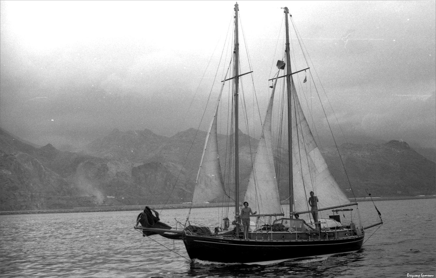 Unidentified ships